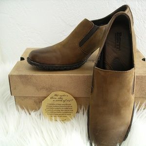 Born leather tan/brown ombre loafer boot/shoes